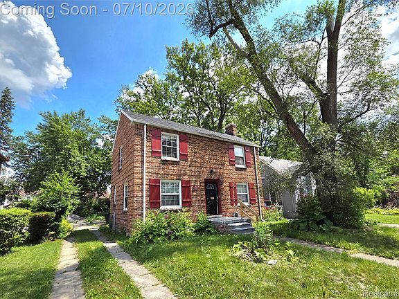 3rd image of 15454 Gilchrist St