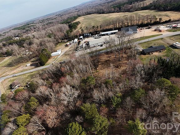 4th image of 2351 Cherryville Rd