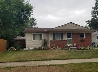 33435 Fernwood St, Westland, MI 48186