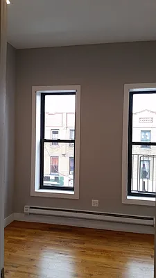 Rented by Signature Property Realty | media 17