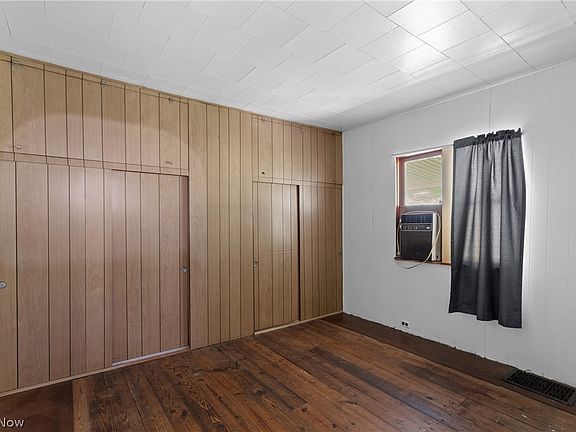 11th image of 23339 W 23rd St