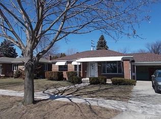 19071 Norton Ave, Eastpointe, MI