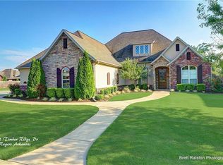 6512 S Timber Ridge Dr, Rogers, AR 72758