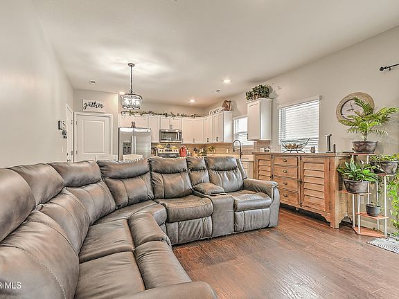 5th image of 2552 Bridgeforth Xing