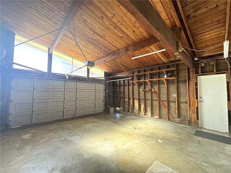 3528 Castle Rock Rd — Photo 19