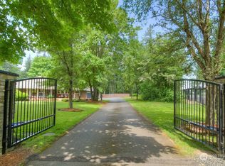 2109 Grove Rd, Olympia, WA 98502