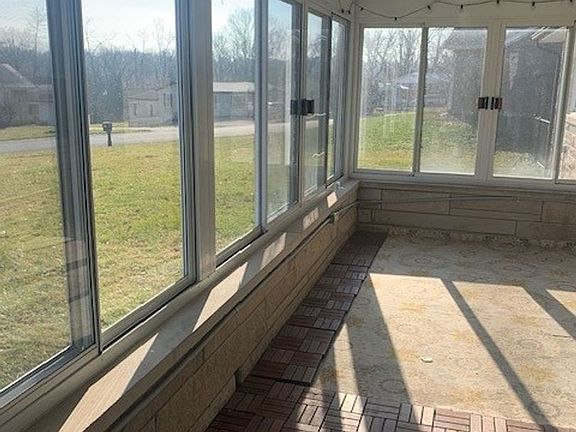 3rd image of 3600 S Hays Dr