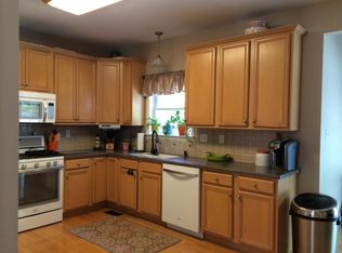 3930 Ivyridge Dr, Chester, VA 23831