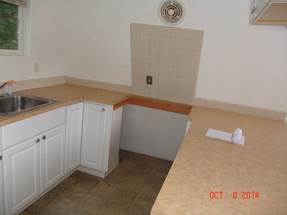 5th image of 201 E Forest Dr