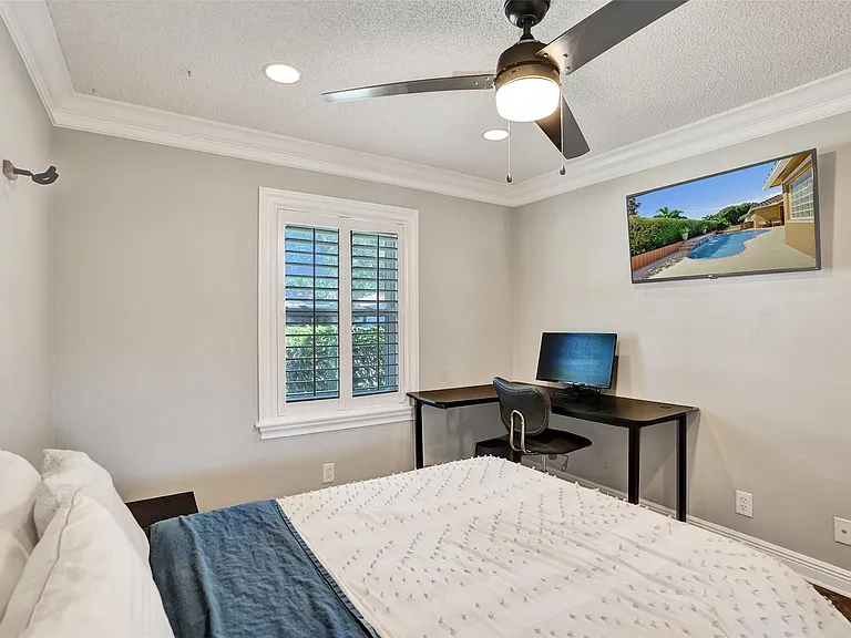 4142 NW 58th Dr — Photo 47