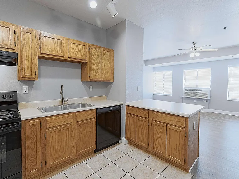 331 Fulton St — Photo 21