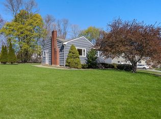 196 Hill St, Norwood, MA 02062