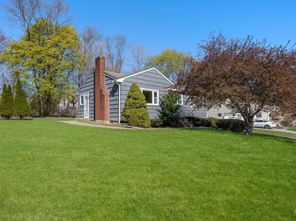 196 Hill St, Norwood, MA 02062