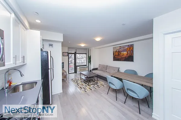 Rented by NextStopNY | media 1