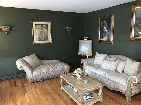 4th image of 446 Vineland Ave