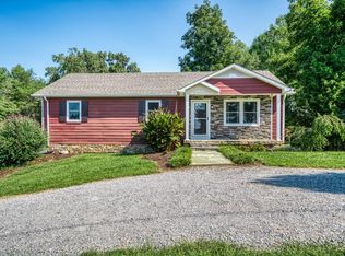 1161 Burgess School Rd, Cookeville, TN 38506