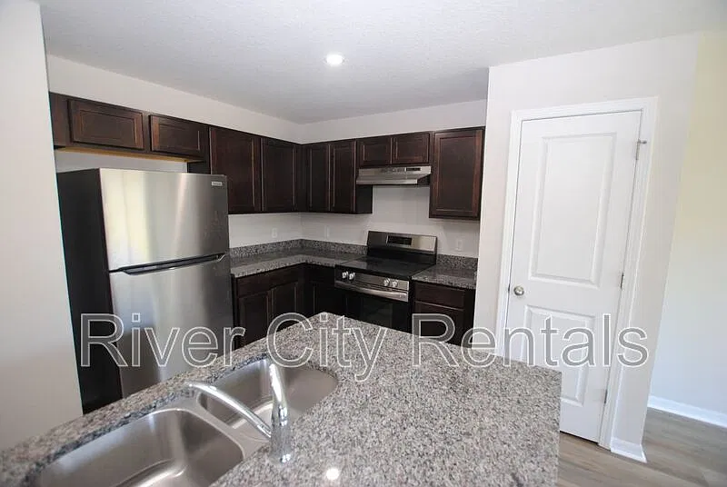 2 bed, 2.0 bath, $1,269 — Photo 2
