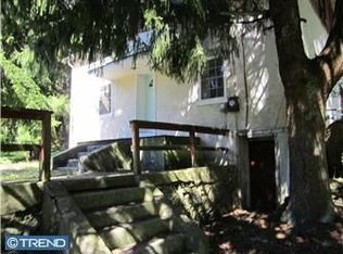 381 Devereux Rd, Glenmoore, PA 19343