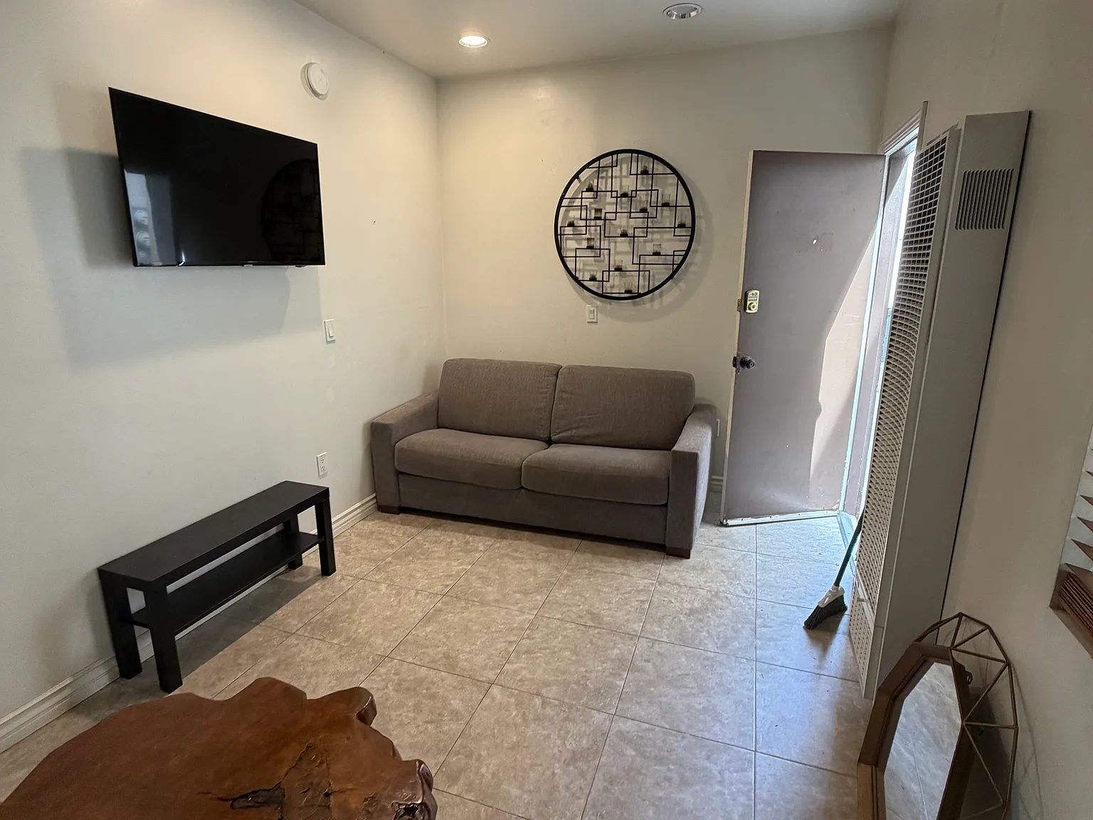 1 bed, $2,750 — Photo 2