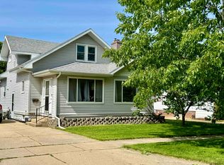 1323 E Van Buren St, Janesville, WI 53545