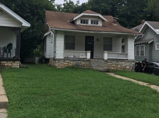 1915 E 71st Ter, Kansas City, MO 64132