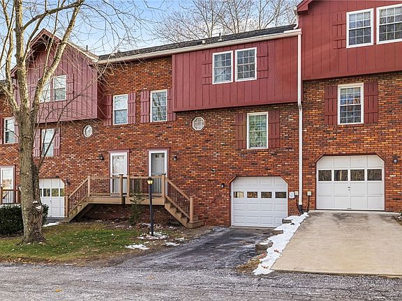 2nd image of 303 Timberglen Dr