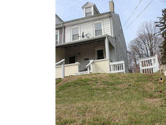 2nd image of 220 Brittmoir Ave