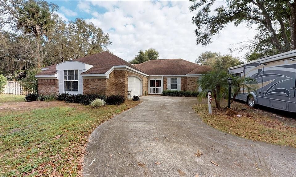 1st image of 34212 Silver Court Dr