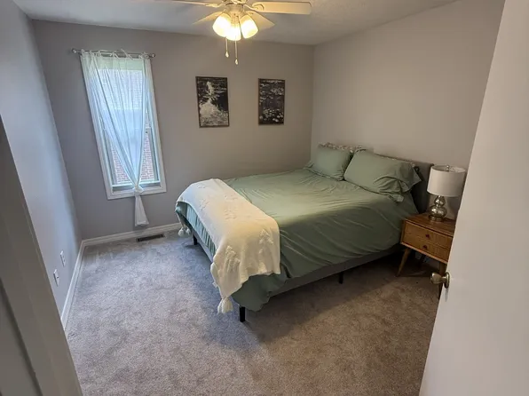 420 Primrose Ave, Siloam Springs, AR 72761