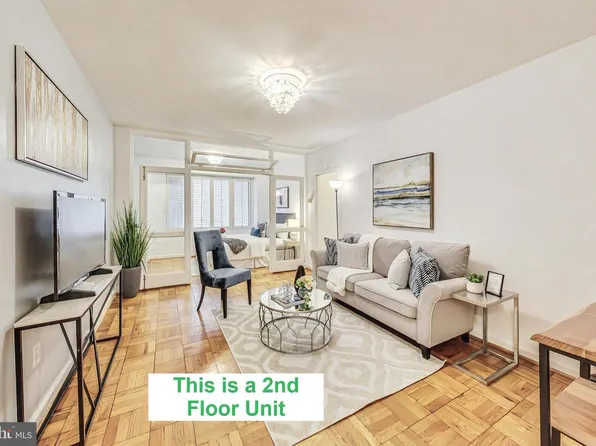 1 Scott Cir #116, Washington, DC 20036