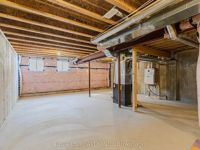 359 Crossway Ter — Photo 29