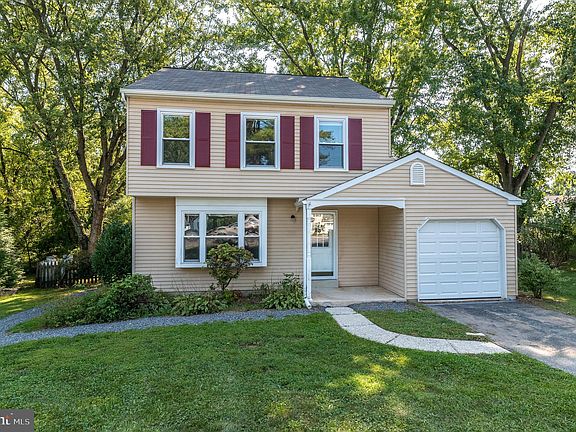2nd image of 1332 Kerwood Ln