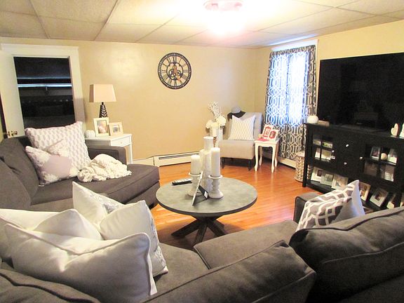 4th image of 29 Enfield Avenue # Fl 2nd