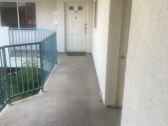 3rd image of 400 W California Ave Unit 207