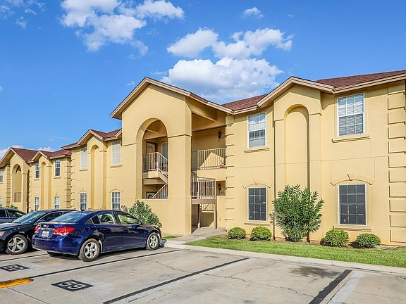 2nd image of 9804 Cantera Ct Unit 59