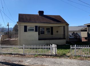 411 N 24th St, Middlesboro, KY 40965