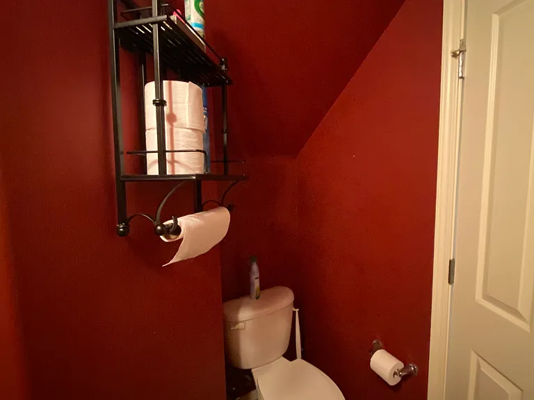 2443 Hillbrook Cir — Photo 3