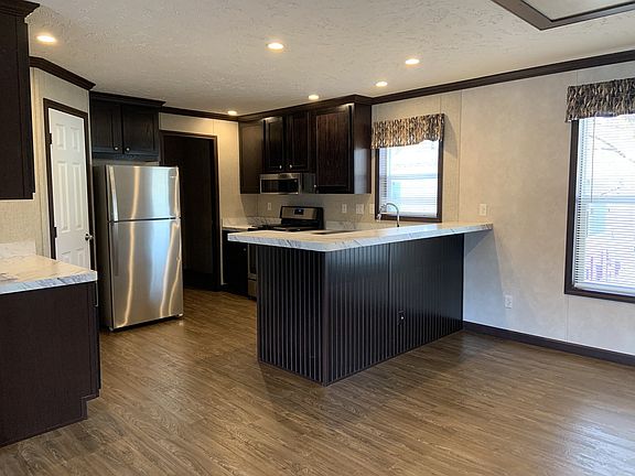 3rd image of 1250 Strandwyck Dr #302