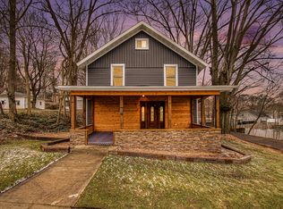 310 Rynearson St, Buchanan, MI 49107