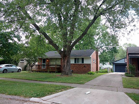 3rd image of 11060 Milburn St
