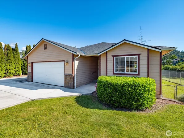 1803 S 30th Street, Mount Vernon, WA 98274