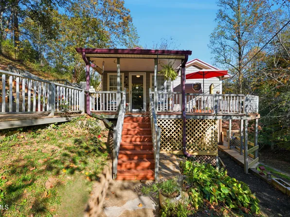 200 Gunport Dr, Duffield, VA 24244