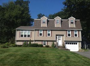 81 Lincolnshire Dr, Haverhill, MA 01835