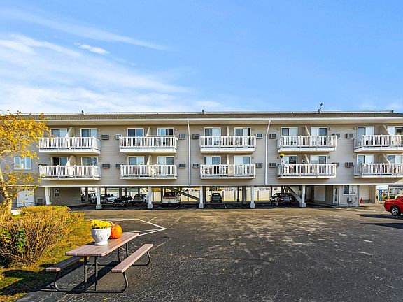 2nd image of 550 Winnacunnet Road #219