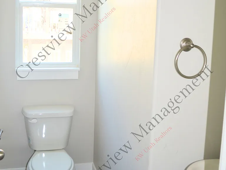 448 W McClellan Ct #3 — Photo 20
