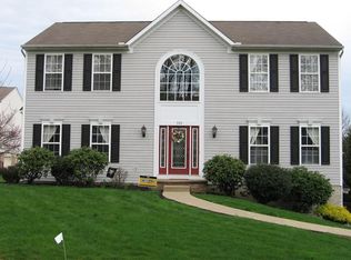 926 Castlegate Cir, Greensburg, PA 15601