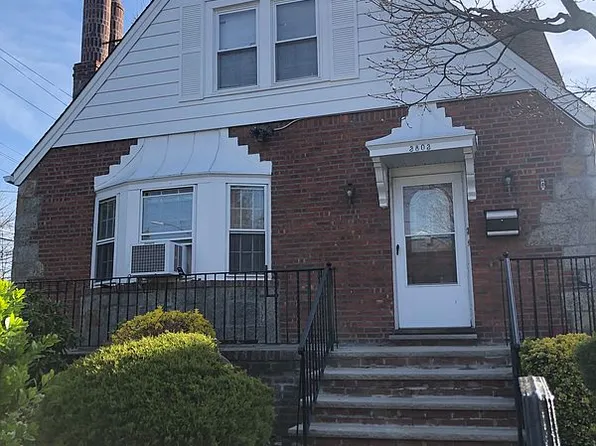 3803 205th St, Bayside, NY 11361