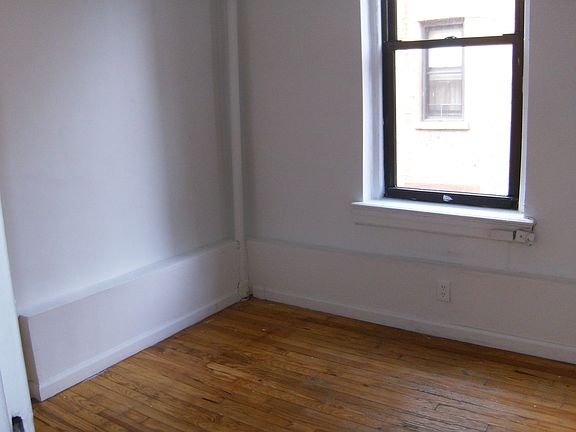 3rd image of 253 E 77th St APT 4D