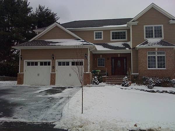 2nd image of 87 Linden Ave