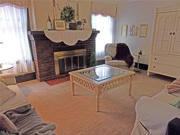 5th image of 172 Conger Ave